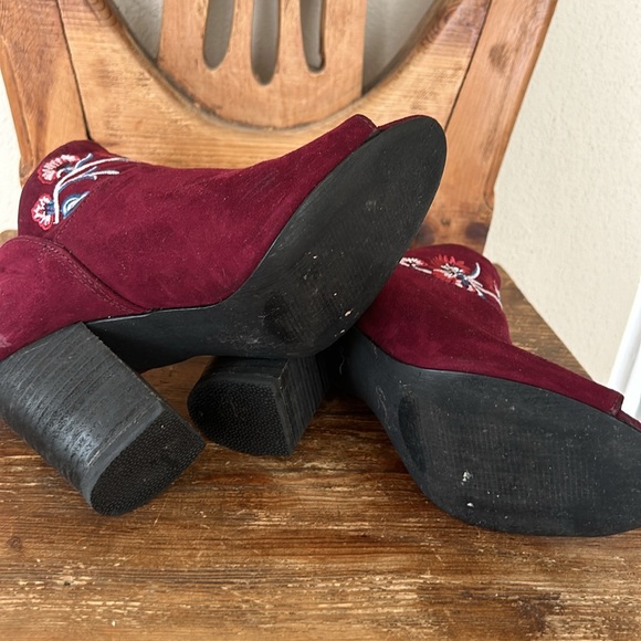 Carlos Santana Shoes - Picture 4 of 8